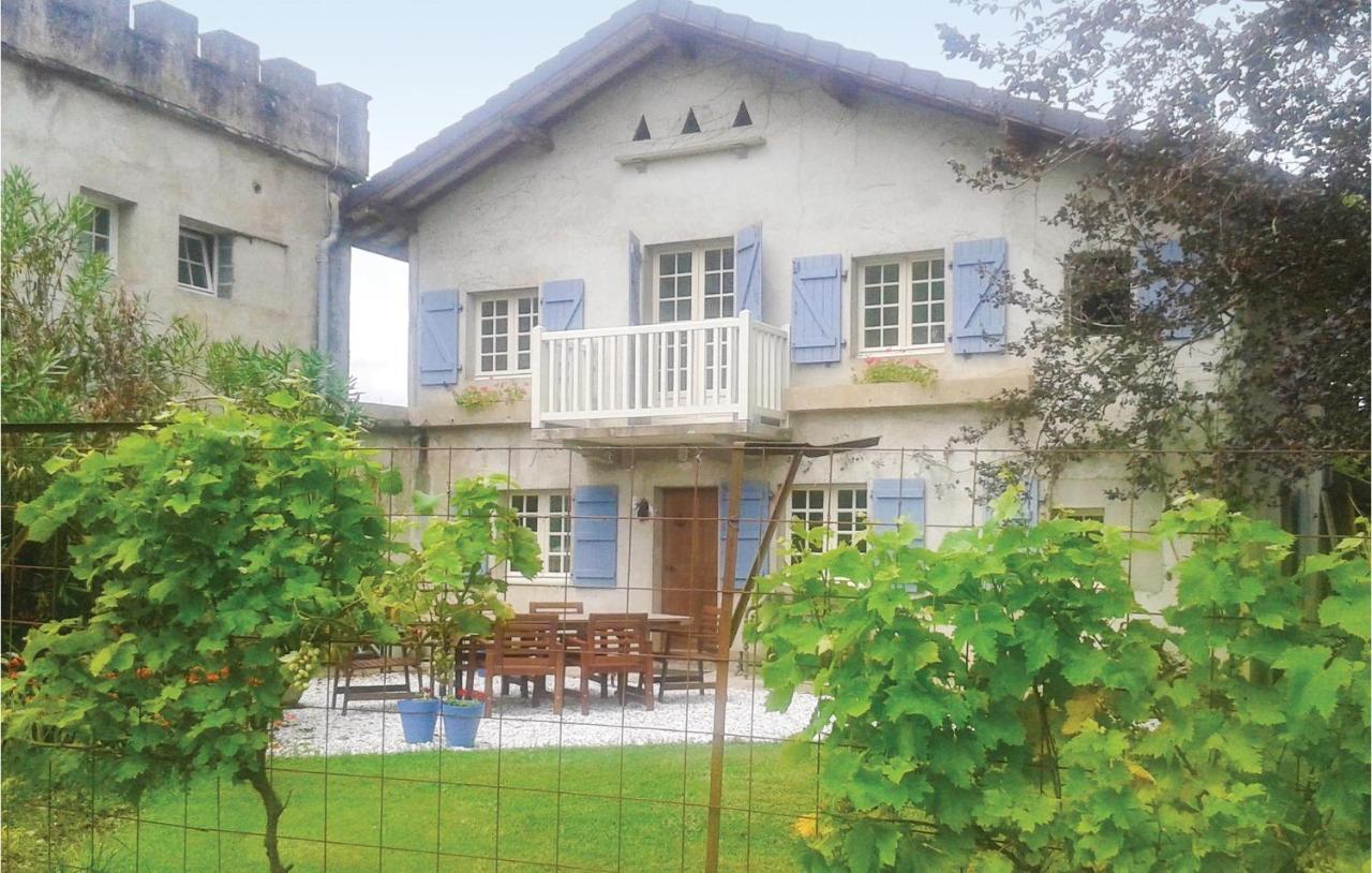 Lovely Home In Charritte De Bas With Wifi 외부 사진